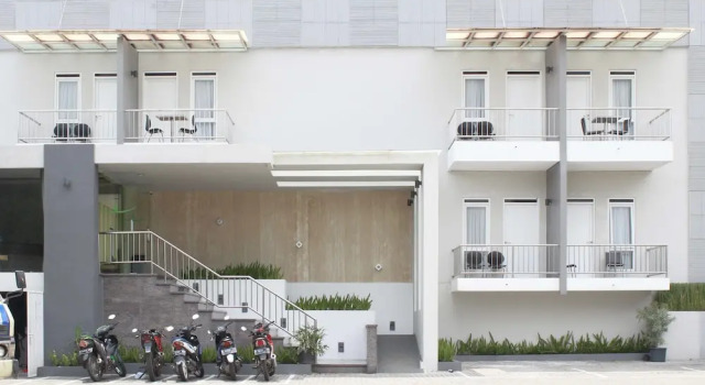 Airy Cihideung Sersan Bajuri Bandung, Rezervovat Hotel Parompong West Java