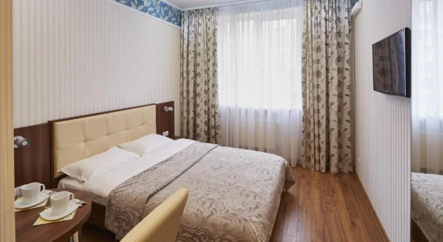Standard Zimmer Three Crowns Hotel