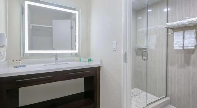 Люкс с 2 комнатами Hawthorn Extended Stay by Wyndham McAllen