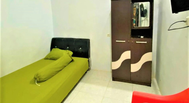 Radja Guest House, Rezervovat Penzión Hotely v Sulawesi s parkováním, Parkování