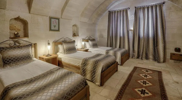 Трёхместный номер Standard Cave Hera Cave Suites