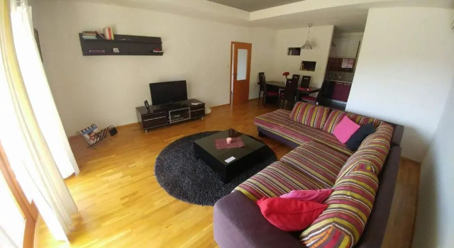 Apartment Kortina