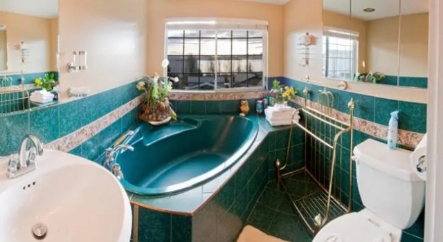Студия Ocean Breeze Executive Bed and Breakfast