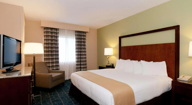 Двухместный номер Standard Hampton Inn & Suites Bolingbrook