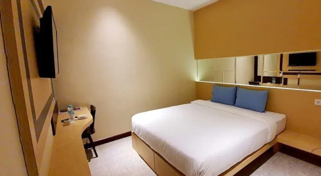Номер Standard MP Hotel Kelapa Gading