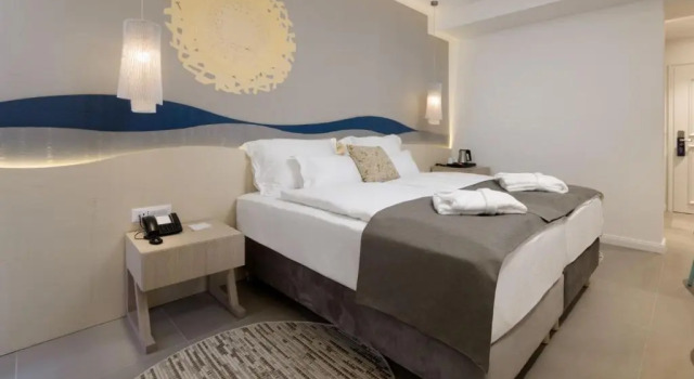 Двухместный номер Standard с балконом и с видом на море Bluesun Hotel Jadran