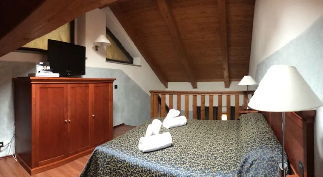 Четырёхместный номер Standard Hotel Clari