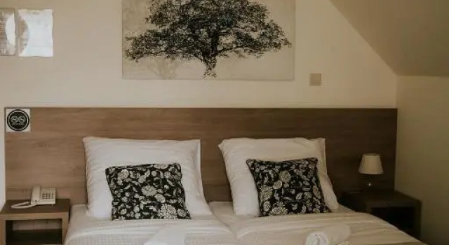 Hotel Garden, Забронировать Отель Олесница Нижнесилезское воеводство