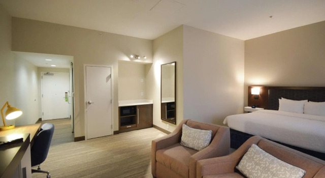 Двухместный номер Standard Hampton Inn Salem East - Electric Road