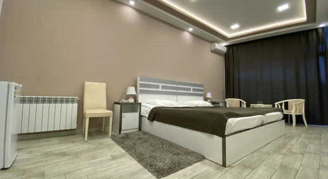 Adams Hotel, Забронировать Отель Ереван Армения, рядом с Республиканский стадион