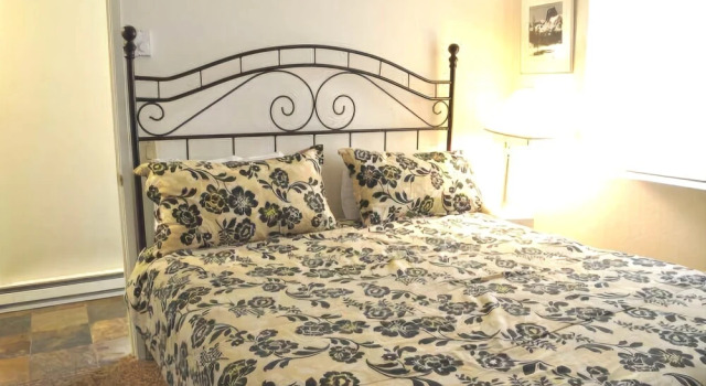 Mammoth Sierra Townhomes #14, Забронировать Дом для отпуска Маммот-Лейкс Маммот, рядом с Поле для гольфа Snowcreek