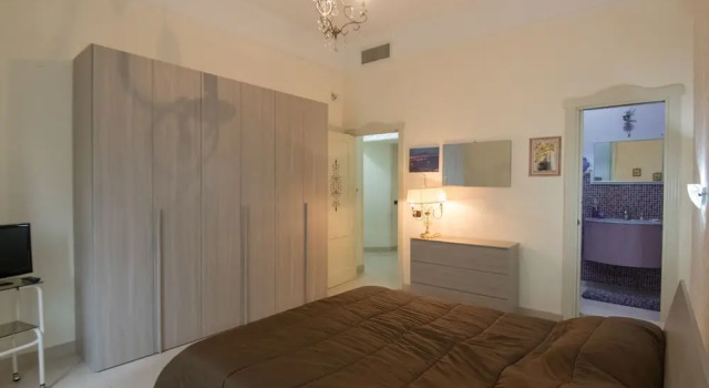 Binario 9 e 34 by Dimorra, Buchen Sie Hotel Neapel Kampanien