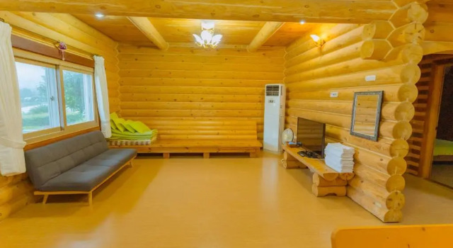 Вилла с 3 комнатами Jungmun Log Pension & Resort