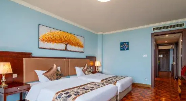 Двухместный люкс Deluxe Shanghaitan International Hotel