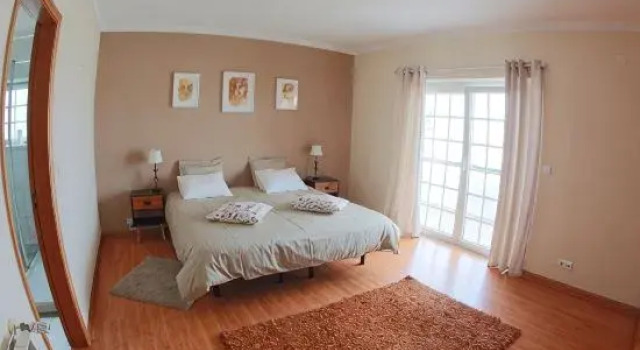 Liv In by Ericeira Property, Book Hotel Ericeira 