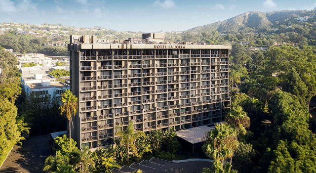 Hotel La Jolla, Curio Collection by Hilton