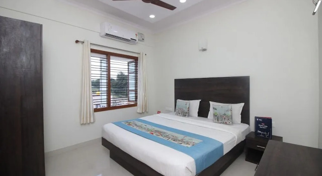 OYO 9611 near Chamundi Hills, Réserver Hôtel Mysore Karnataka