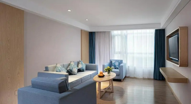 Люкс Kyriad Marvelous Hotel Shenzhen Longhua Dalang Commercial Center