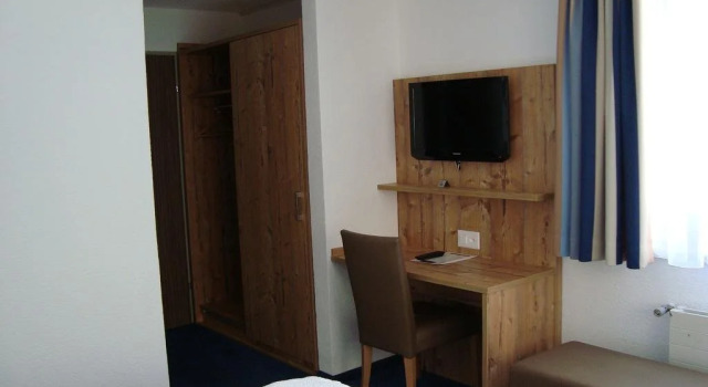 Hotel Restaurant Bergfreund, Забронировать Отель Санкт-Никлаус Грехен