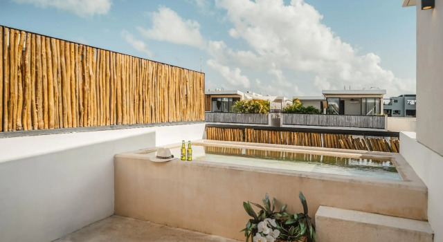The Pearl of La Veleta, Private Rooftop Pool, 3 BDR with Privacy and Jungle Vibes - Palalma Casa