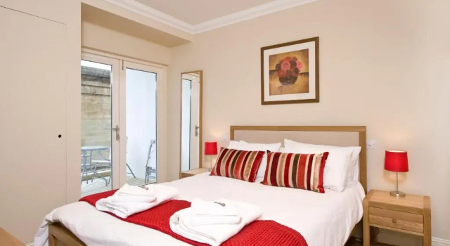 Destiny Scotland - Thistle Street Apartments, Забронировать Апартаменты/квартира Отели Эдинбурга с парковкой, рядом с Национальный музей Шотландии, Парковка