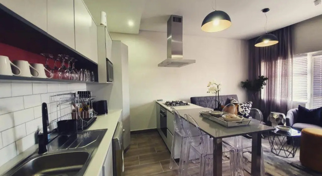 Апартаменты Luxury 55 on Main Guesthouse and Spa