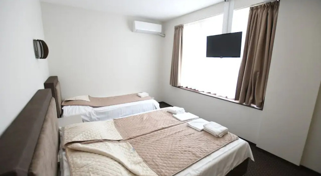 Atrijum Apartments and Rooms, Buchen Sie Ferienwohnung Kladovo 