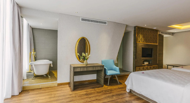 Люкс Winsuites Saigon Hotel - Complimentary Afternoon Tea & Refreshments