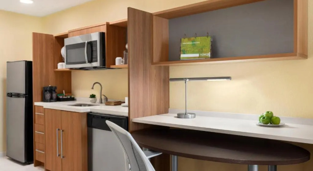 Четырёхместный люкс Home2 Suites By Hilton Savannah Airport
