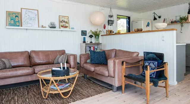 4 Star Holiday Home in Ebeltoft, Rezerwuj Dom wakacyjny Domki letniskowe w Vestjylland, Domek