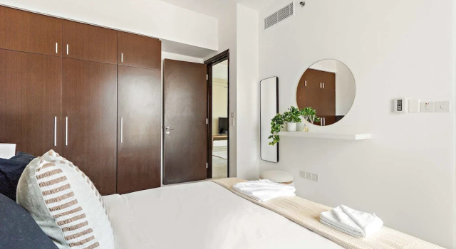 Silkhaus Luxury 2BR in Marina Heights Near Canal