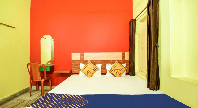 SPOT ON 75772 Hotel Neelkamal, Prenota Hotel Puri Orissa