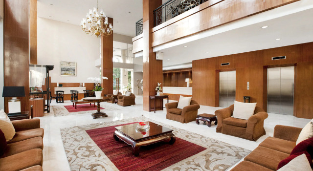 Hotel Santika Jemursari, Rezervovat Hotel Hotely v centru Tenggilis Mejoyo, hotely v centru Tenggilis Mejoyo