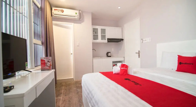 Номер Standard RedDoorz Plus near Tan Dinh Market 2
