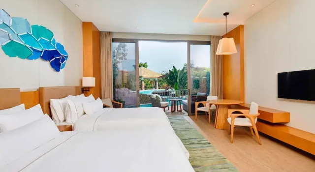 Четырёхместный номер Standard The Westin Shimei Bay Resort