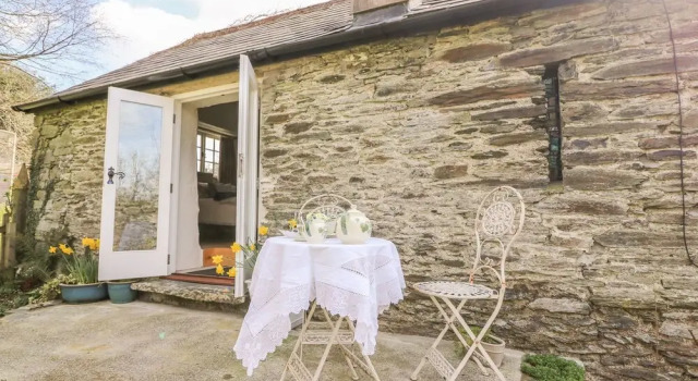 Hawthorn Cottage, Buchen Sie Ferienhaus Llangeler South Wales