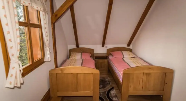 Vineyard Cottage Vina in Medu, Reserva ahora Casa o chalet Cabañas en Dolenjska, Cabaña