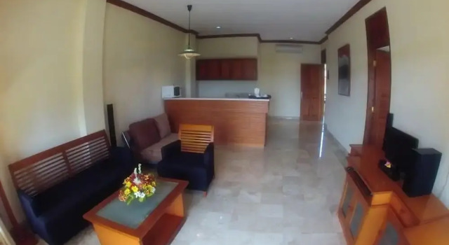 Полулюкс с балконом и с видом на море Langon Bali Resort