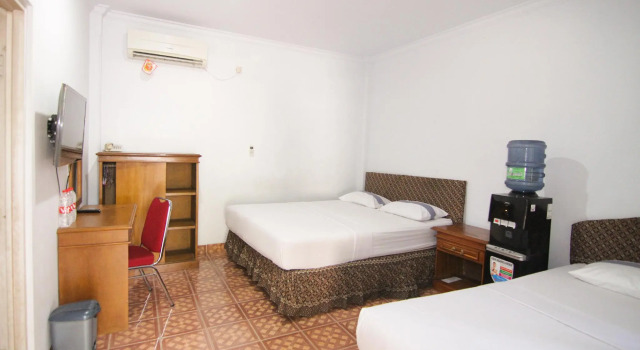 Grand Ciwareng Inn Hotel and Resort, Book Hotel Purwakarta West Java