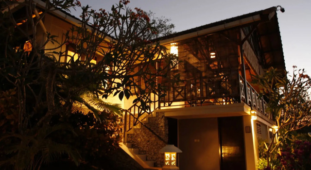 Lembongan Island Beach Villas, Rezervovat Hotel Hotely v Bali se snídaní, Snídaně