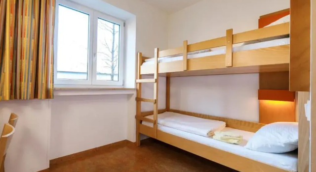 Двухместный номер Standard DJH Garmisch- Partenkirchen - Hostel