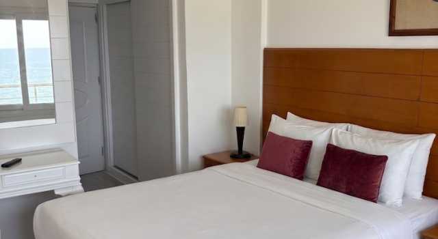 Двухместный номер Standard с балконом и с видом на море Sunport Hotel