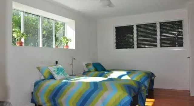 10 Double Island Drive Modern Family Home Centrally Located Swimming Pool & Outdoor Area, Boek Hotel Rainbow Beach 