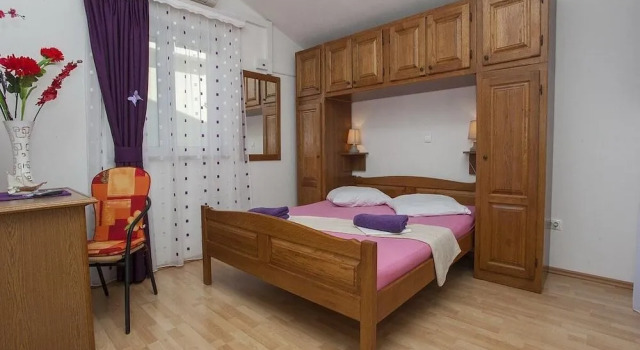 Studio Almera N7, Забронировать Апартаменты/квартира Апартаменты Макарска, рядом с Набережная Рива (Макарска), Апартаменты/квартира