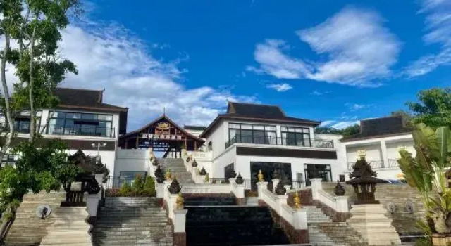Tsurumi Residence, Buchen Sie Hotel Hotels in Yunnan mit Parkplatz, Parkplätze