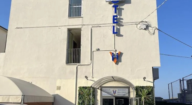 Hotel Valente, Varaa Hotelli Hotellit Abruzzo aamiaisella, Aamiainen