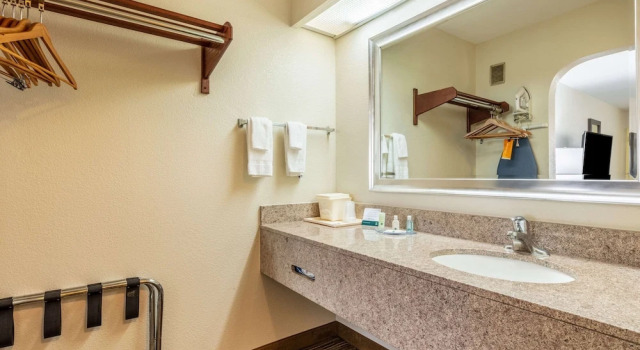 Двухместный номер Business Quality Inn Southaven - Memphis South