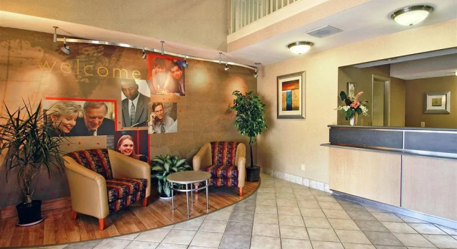 Motel 6 Gatlinburg Smoky Mountains, Забронировать Мотель Мотели Гатлинберг, Мотель