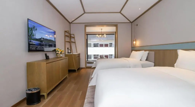 Номер Deluxe Qianhe International Hotel