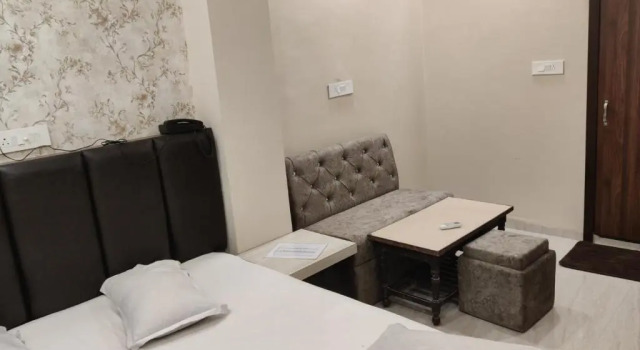 Hotel Garden Ajmer, Забронировать Отель Отели штата Раджастхана с парковкой, Парковка